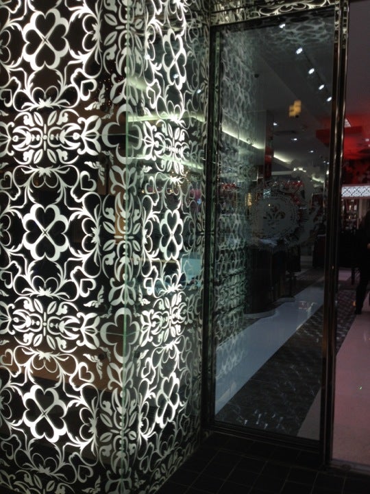 Lands' End, 160 N Gulph Rd, King Of Prussia, PA MapQuest