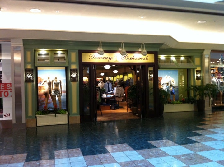 Tommy Bahama Marlin Bar & Store - The Gardens Mall