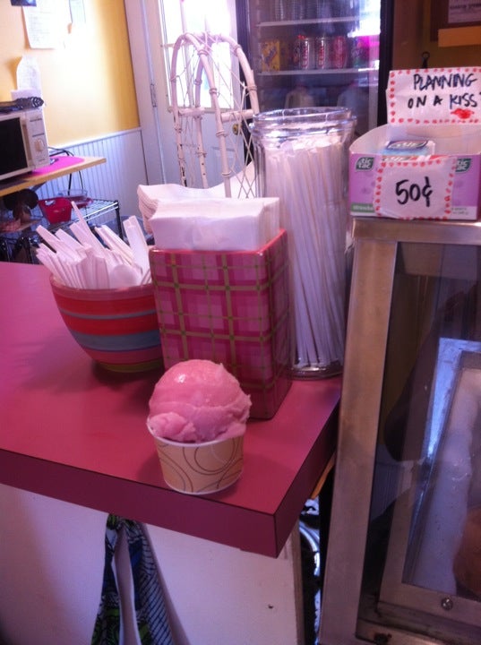 Kiss on the Neck Ice Cream, 39 Rocky Neck Ave, Gloucester, MA, Ice