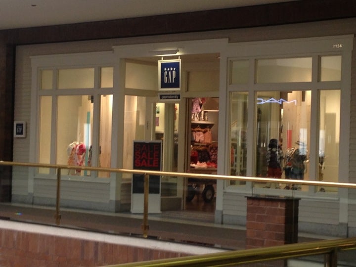 Gap at the deals galleria