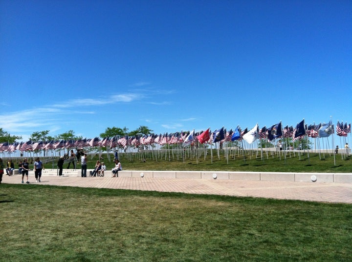 Voinovich Bicentennial Park, 800 W Lakeside Ave, Cleveland, OH, Parks