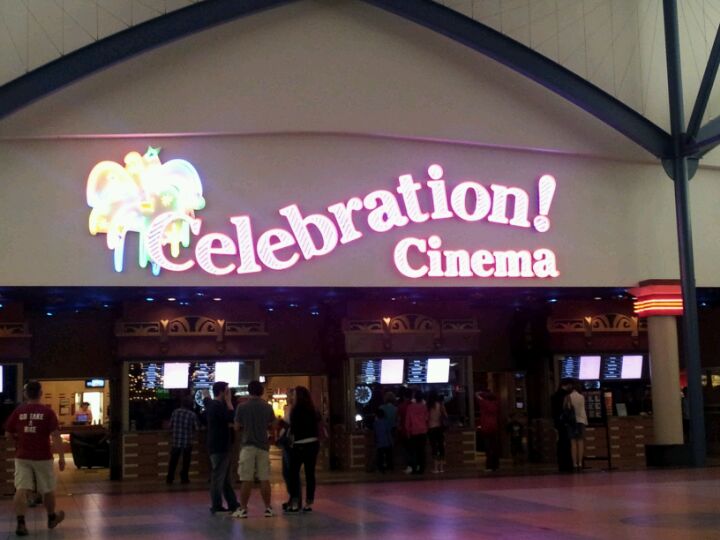 Celebration Cinema, 3728 Rivertown Pkwy, Grandville, Michigan, Movie