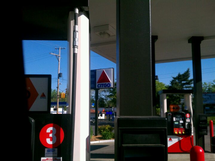 Admiral Petroleum Company, 250 W Prospect St, Jackson, MI, Gas Stations