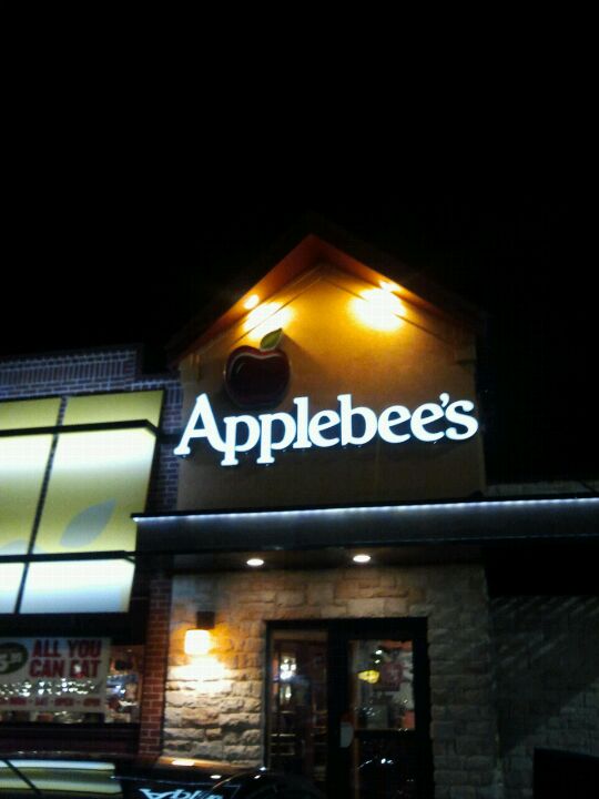 Applebee's, 1100 NW State Route 7, Blue Springs, MO, Restaurants MapQuest