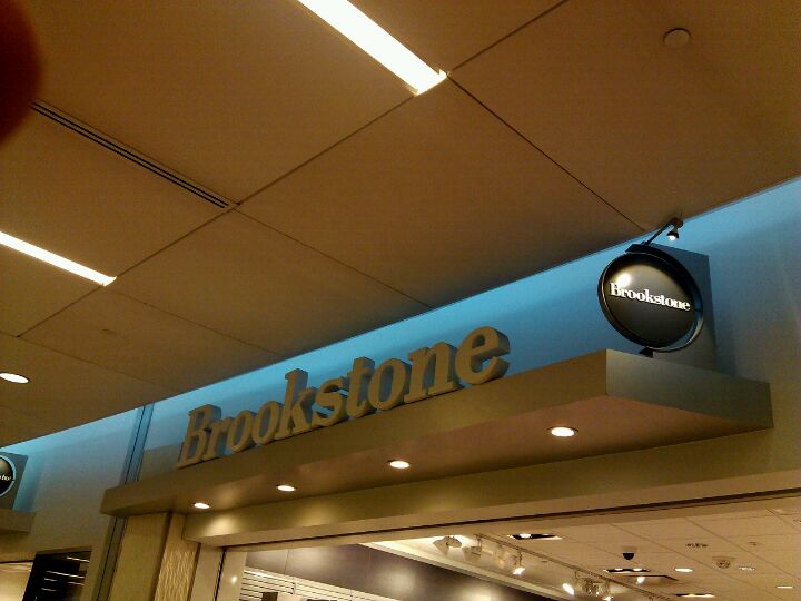 Brookstone CLOSED 8500 Essington Ave Ste Aw6 Philadelphia PA