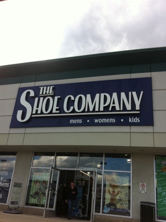 The shoe company store on sale hours