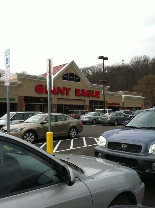 Giant Eagle Pharmacy, 1671 Butler Plank Rd, Glenshaw, PA, Drug stores