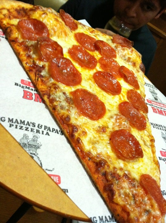 Big Mama's & Papa's Pizzeria - 321 E Alameda Ave, Burbank, CA