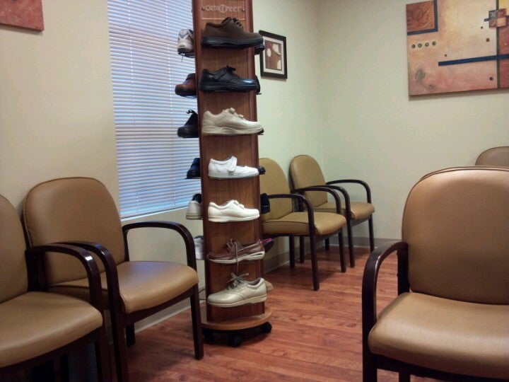 Ankle + Foot Center of Tampa Bay, 2835 W De Leon St, Tampa, FL, Doctors