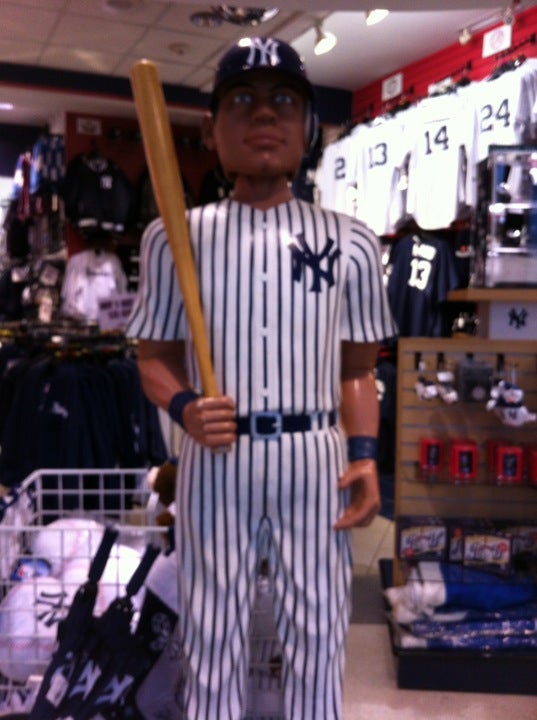 Yankee Clubhouse Shop, 393 5th Ave, New York, NY, Sportswear