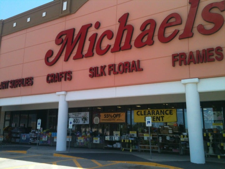 Michaels, 1325 SE Everett Mall Way, #B, Everett, WA, Crafts - MapQuest