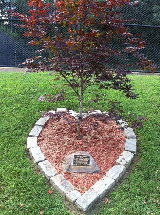 Plainview Old Bethpage Park, 175 Washington Ave, Oyster Bay, Town of