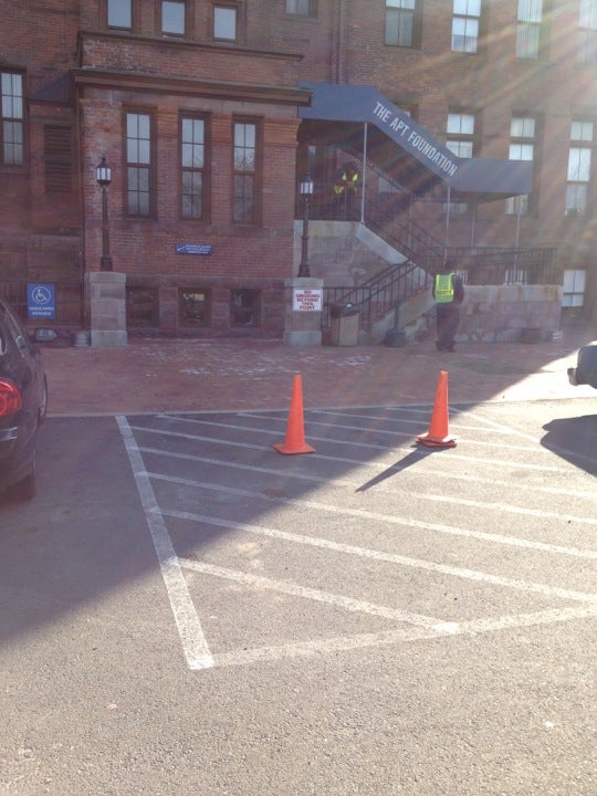 Apt Foundation, 495 Congress Ave, New Haven, CT, Apartment building operators MapQuest