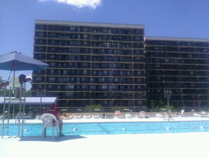 Village Mall, New York, NY MapQuest