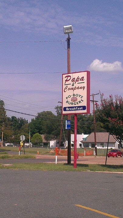 Papa and Company Shreveport cafe for hamburgers, po-boys