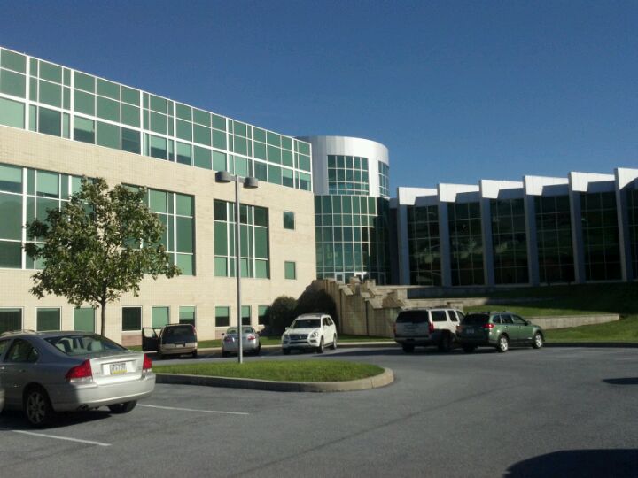 UPMC Fredricksen Outpatient Center, 2015 Technology Pkwy, Mechanicsburg