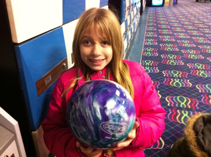 Nutmeg Bowl, 802 Villa Ave, Fairfield, Town of, CT, Bowling Centers