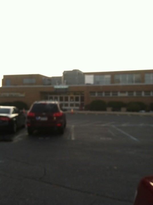 W Hewlett High School, 60 Everit Ave, Hewlett Bay Park, NY