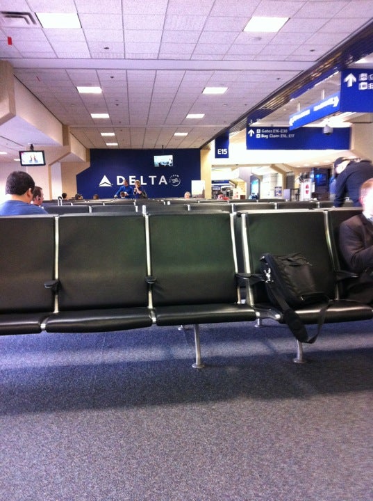 Delta Airlines Ticket Counter, Grapevine, TX, Airports MapQuest