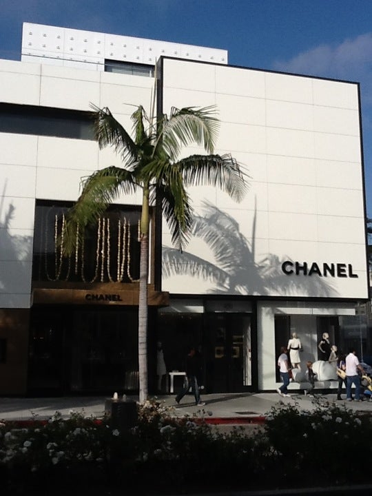 CHANEL*, 400 N Rodeo Dr, Beverly Hills, CA, Manufacturers - MapQuest