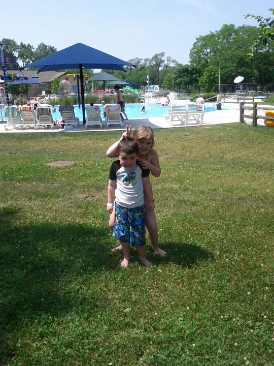 Cermak Family Aquatic Center, 7600 Ogden Ave, Lyons, IL, Swimming Pools