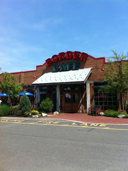 Border Cafe Saugus and Cambridge MA I really, really miss this place! An  amazing mix of Tex-Mex and Ca…