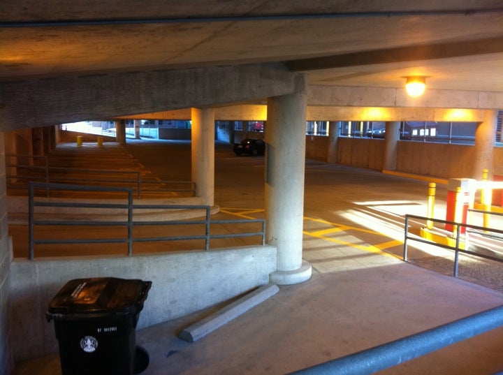 6th & Main Parking Garage, 120 S 6th St, Louisville, KY, Parking