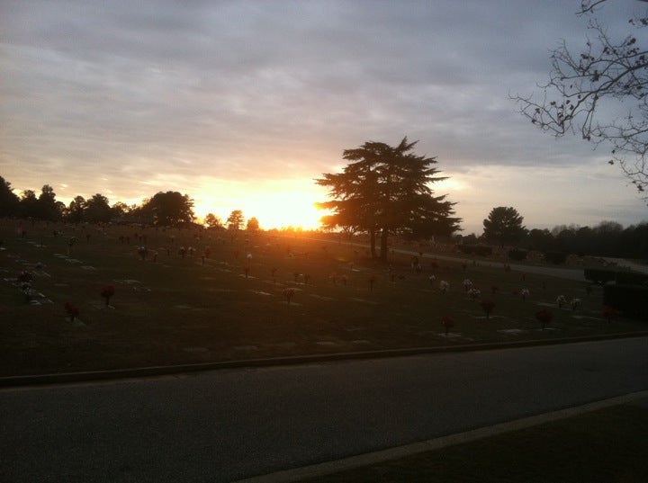 Lafayette Memorial Park & Mausoleum, 2301 Ramsey St, Fayetteville, NC