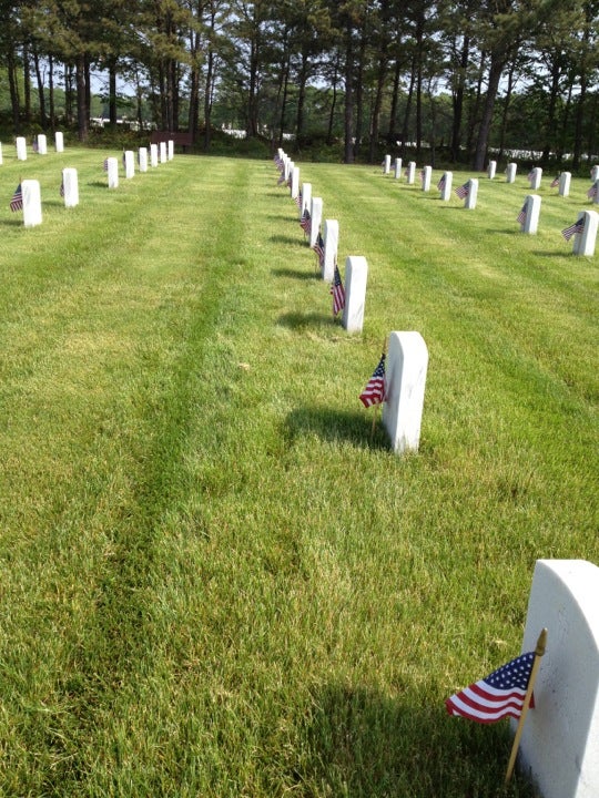 Calverton National Cemetery, 210 Princeton Blvd, Calverton, NY