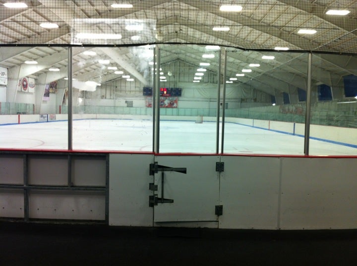 Breakaway Ice Center, 20 Carter St, Tewksbury, Town of, MA, Clubs