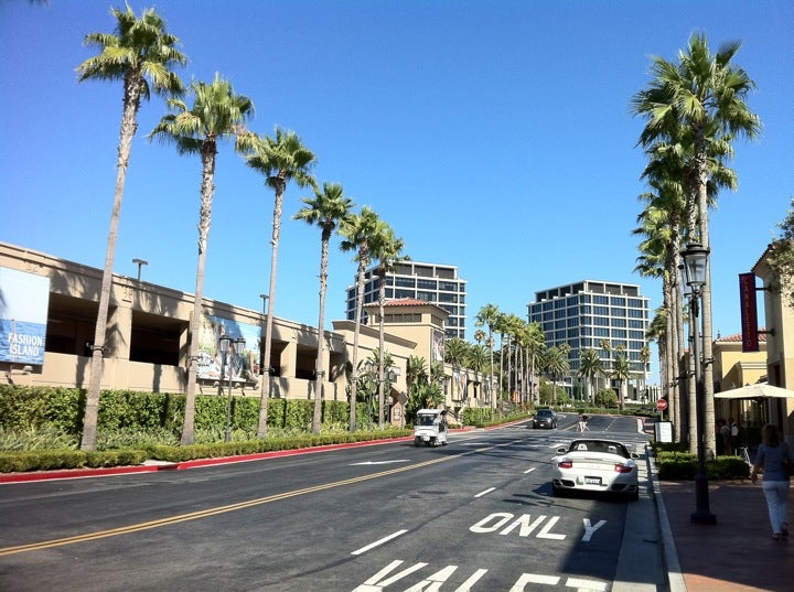 Fashion Island, 401 Newport Center Dr, Newport Beach, CA, Property  operation, retail establishment - MapQuest