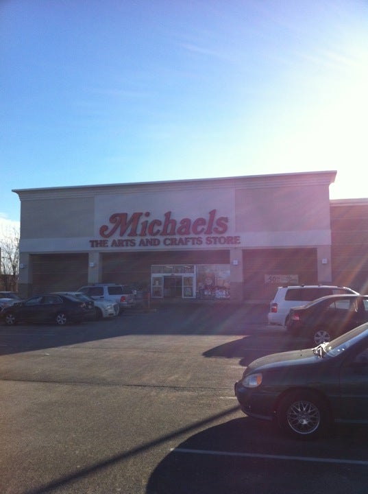 Michaels, 17 Mystic View Rd, Everett, MA, Arts and crafts supplies -  MapQuest