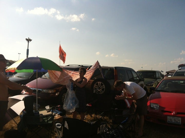 Alpine Valley Parking Lot, 2699 Hwy, East Troy, WI MapQuest