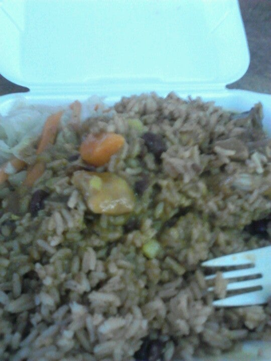 DUTCH POT - Caribbean Restaurant - 111 N State Rd 7, Plantation