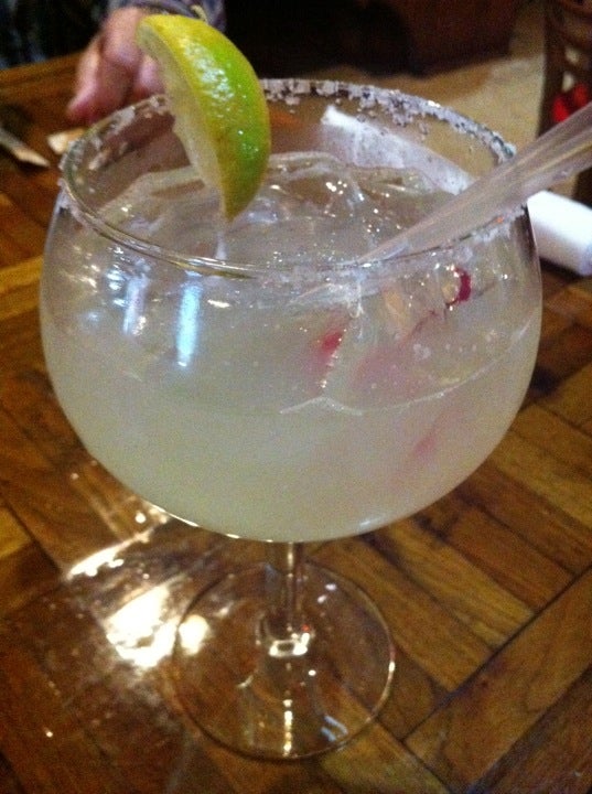 Tomatillos Cafe Y Cantina, 3210 Broadway St, San Antonio, TX, Mexican