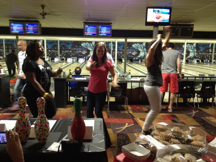 Palace Bowling Lanes, 4191 Bellaire Blvd, Houston, TX, Bowling Centers MapQuest