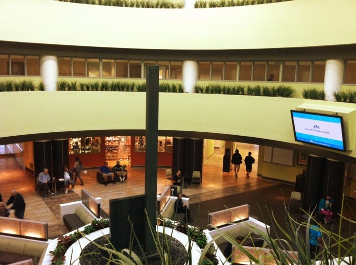 Kaiser Permanente Baldwin Park Medical Center, 1011 Baldwin Park Blvd