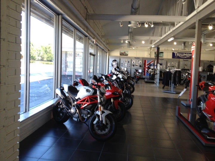 MCC Motorsports, 443 E Saint Charles Rd, Villa Park, IL, Auto Dealers