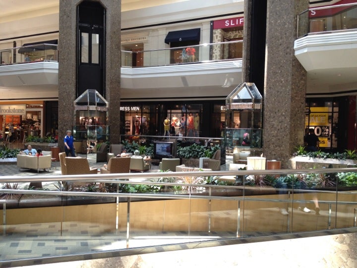 Cherry Creek Shopping Center, 3000 E 1st Ave, Denver, CO, Retail Shops