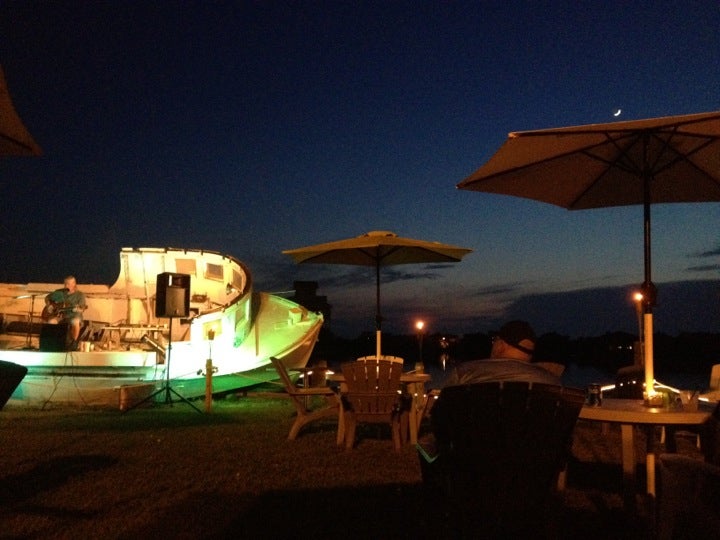 Channel Bass Restaurant, 57571 NC Highway 12, Hatteras, NC MapQuest