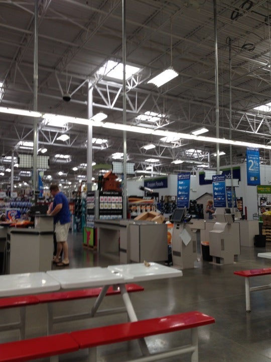 Sam's Club Pharmacy, 2405 S Caraway Rd, Jonesboro, AR, Wholesalers