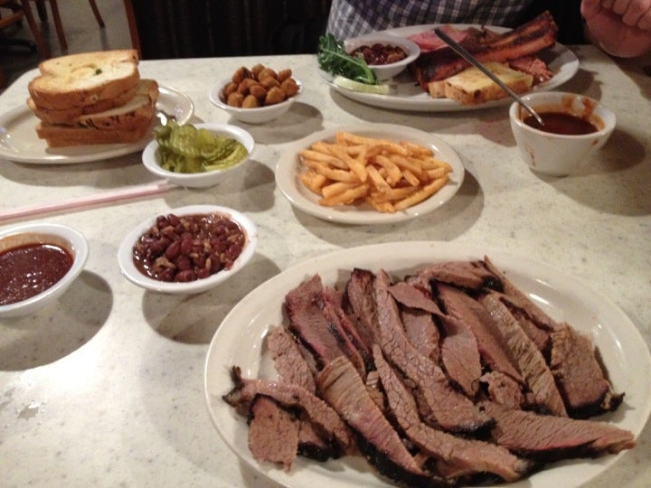 gabby's roadhouse bbq
