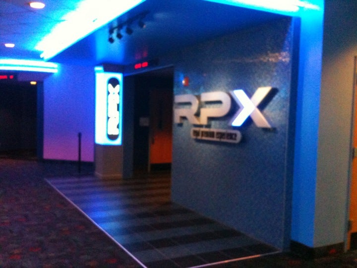 Regal UA Staten Island 4DX & RPX, 2474 Forest Ave, New York, NY, Movie
