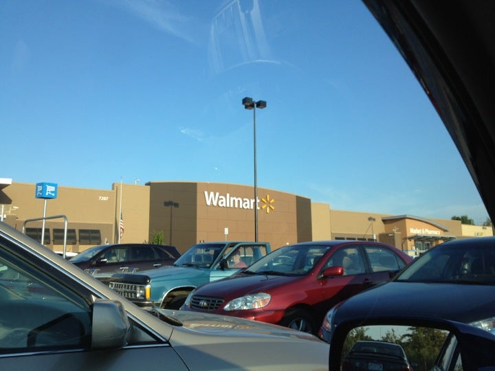 Walmart, 7207 N M1 Hwy, Gladstone, Missouri, Department Stores MapQuest