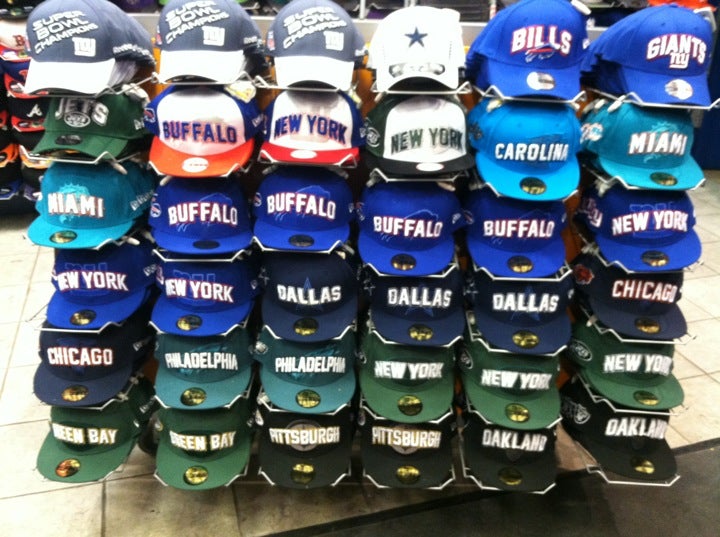 Lids, 9765 Destiny USA Dr, Syracuse, New York, Clothing Retail