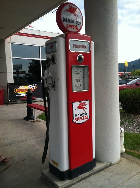 Hot Rod Cafe, 1610 E Schneidmiller Ave, Post Falls, ID MapQuest