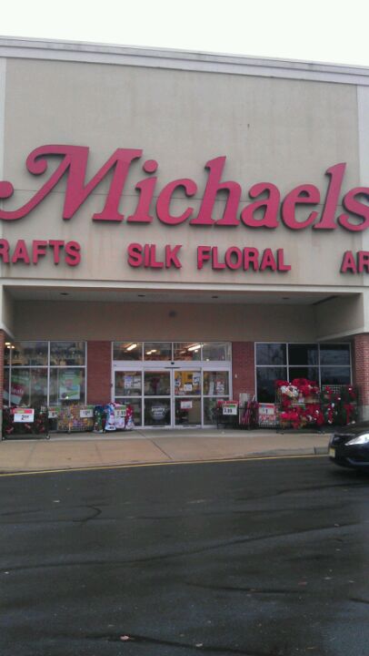 Arts & craft chain Michaels closing North Babylon store - Newsday