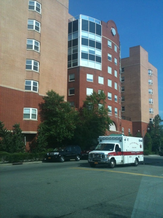 Park Avenue Extended Care Facilities, 425 National Blvd, Long Beach, NY