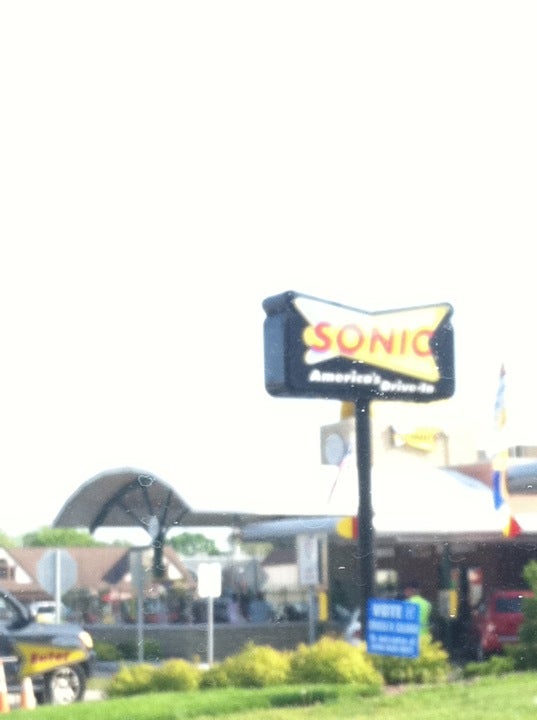 Sonic Drive-In - North Babylon, NY Restaurant