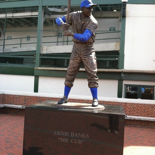 Ernie Banks Statue by Lou Cella - Wrigleyville - Chicago, IL